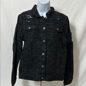 Women’s Size Medium Black Camouflage Denim Distressed Button Front Jacket Waimea